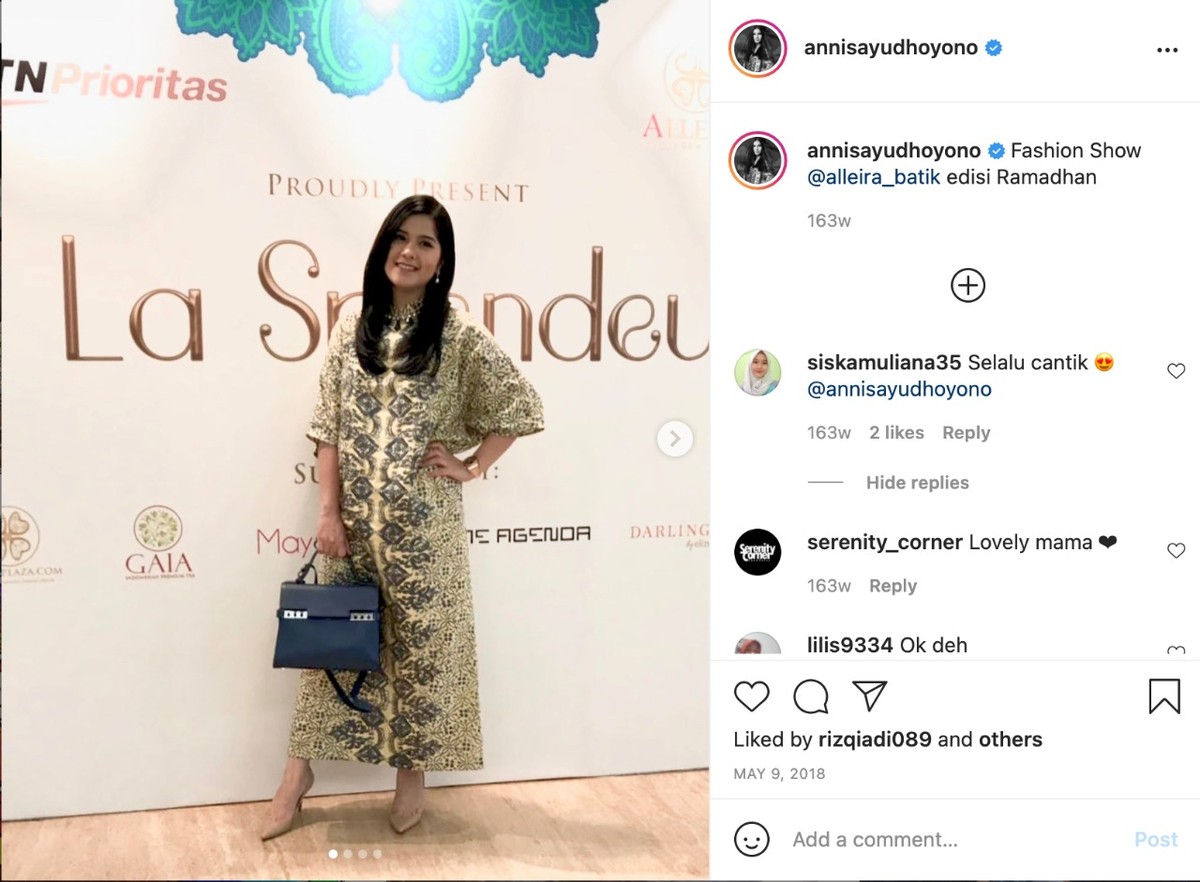 Tak hanya artis Tanah Air yang kerap memakai tas mahal&period; Berikut ini adalah koleksi tas mahal anak dan menantu Presiden Indonesia&excl;