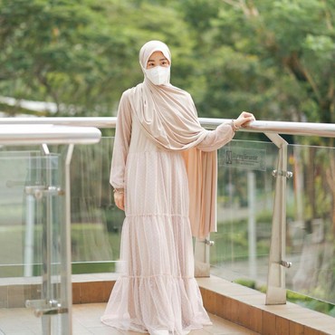 Tentang Larissa Chou yang Diduga Doktrin Anak soal Eksistensi Alvin Faiz