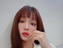 Lee Sung Kyung dan Kim Young Dae Dipersatukan dalam Drakor Shooting Star