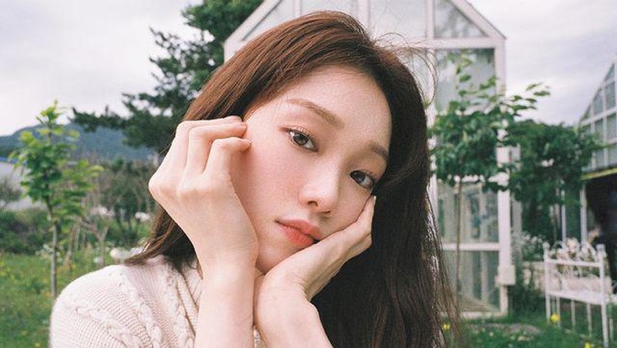 Lee Sung Kyung
