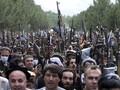 FOTO: Warga Afghanistan Angkat Senjata Siap Lawan Taliban