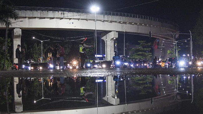 FOTO: Pengetatan PPKM Mikro Tekan Lonjakan Kasus Covid-19