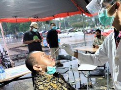 Satgas COVID-19 Kebumen Gelar Rapid Antigen Dadakan di Alun-alun