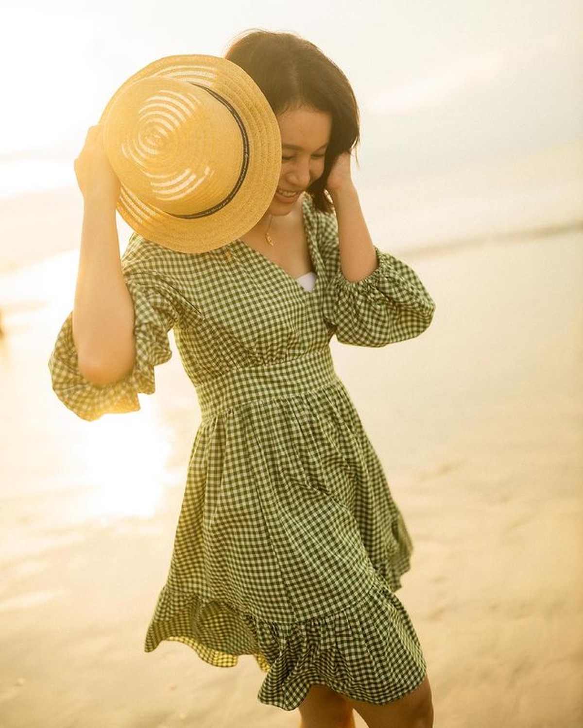 Unggahan terbaru Rossa pada akun Instagramnya tuai banyak pujian karena penampilannya&period; Yuk kita intip&excl;