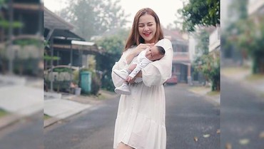 img-title Alfath Fathier-Ratu Rizky Kompak Urus Anak, Maia Estianty Ikut Komentar