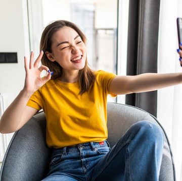 img-title Foto Selfie Hingga Menulis Jurnal, Ini 5 Cara Menurunkan Berat Badan yang Mudah dan Menyenangkan!
