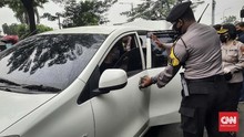 Polisi Cegat Mobil Pelat Daerah, Pendukung Rizieq Diamankan