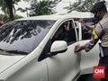 Polisi Cegat Mobil Pelat Daerah, Pendukung Rizieq Diamankan