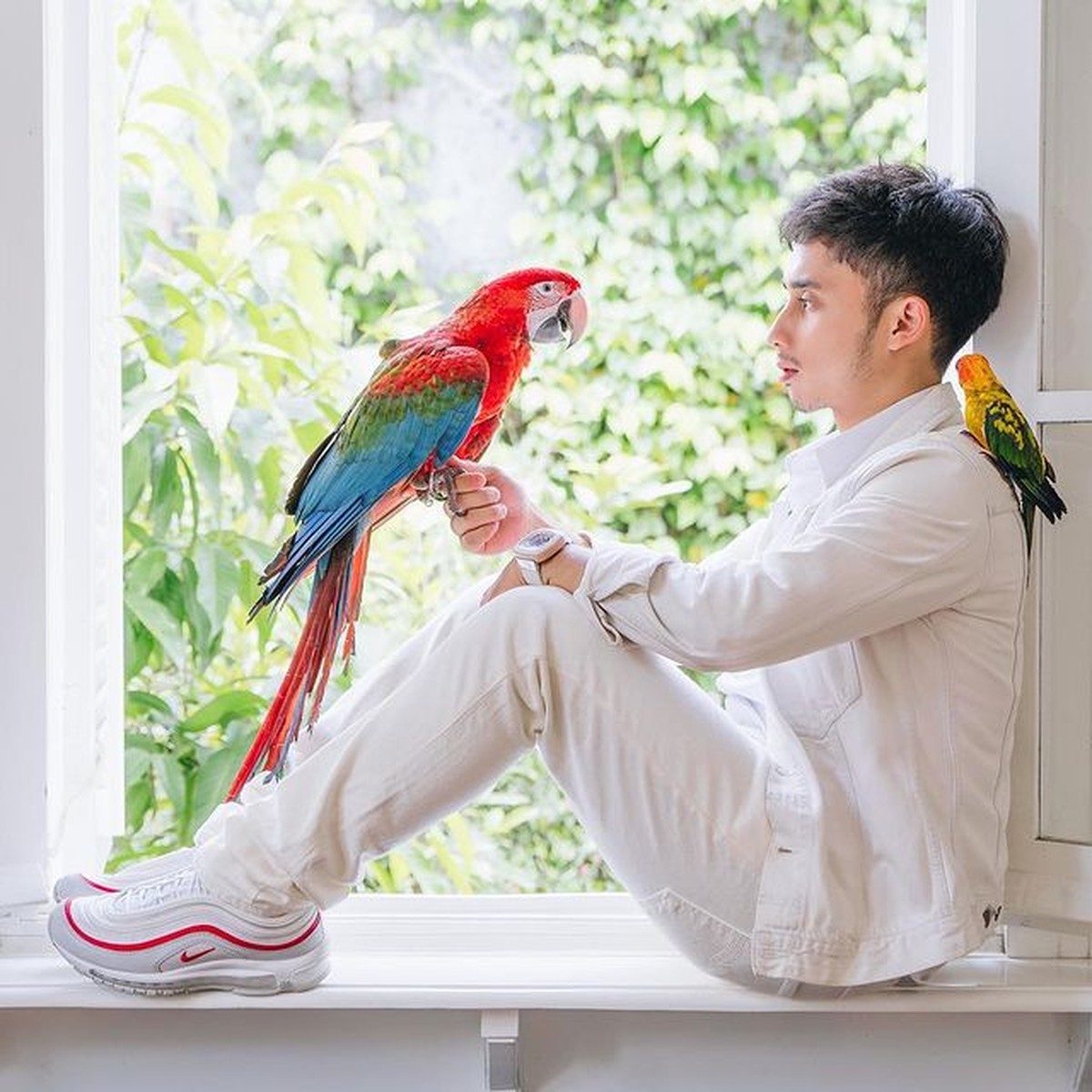 Alshad Kautsar Ahmad sepupu Raffi Ahmad memiliki hobi pelihara hewan liar&period; Yuk intip potret Alshad dan peliharaannya yang tak biasa&excl;