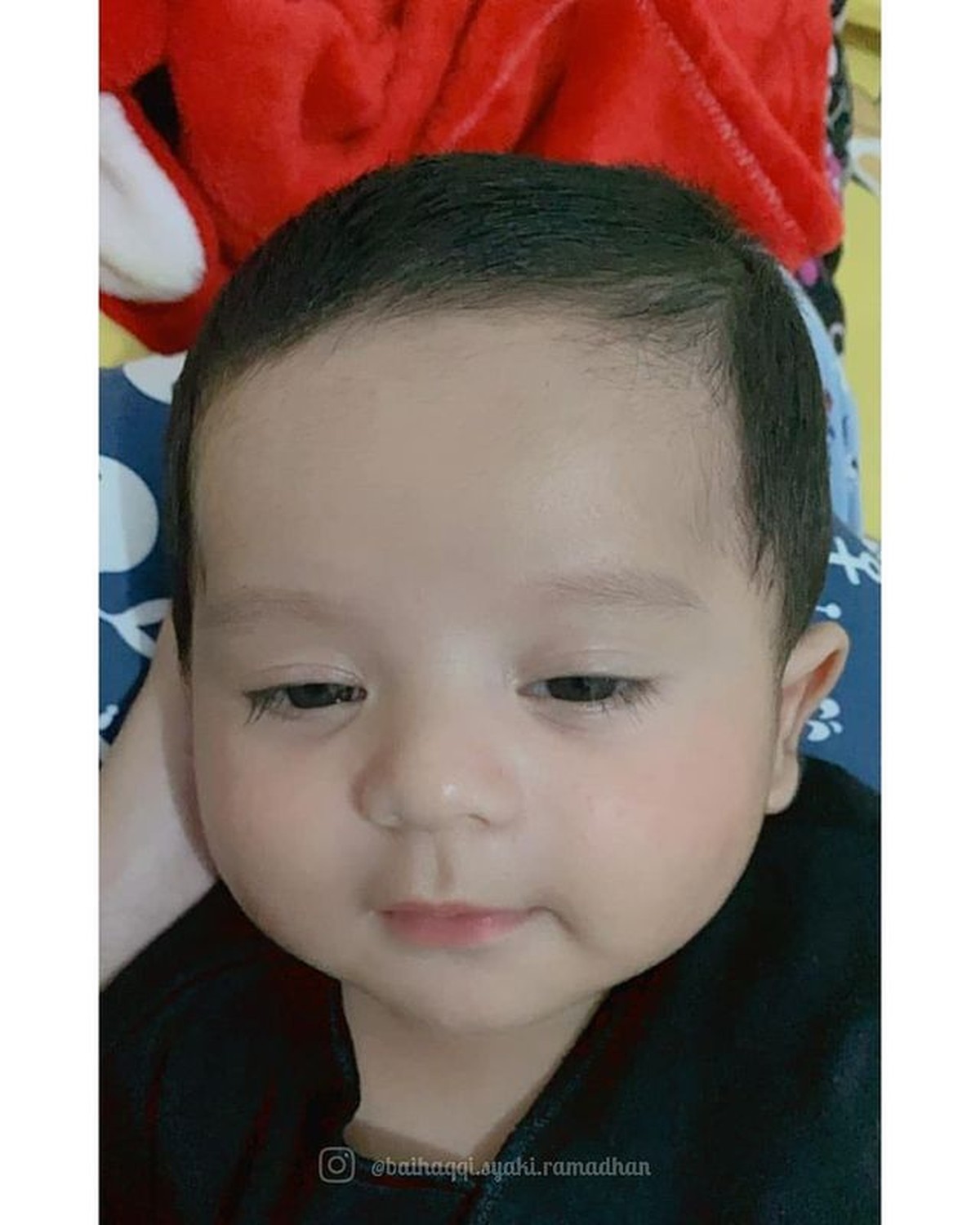 Baby Syaki putra Nadya Mustika dan Rizky DA sering menjadi sorotan karena ketampanannya&period; Yuk kita intip potretnya&excl;