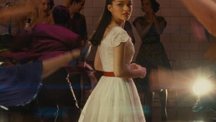 Rachel Zegler Akan Perankan Snow White dalam Film Live Action Disney