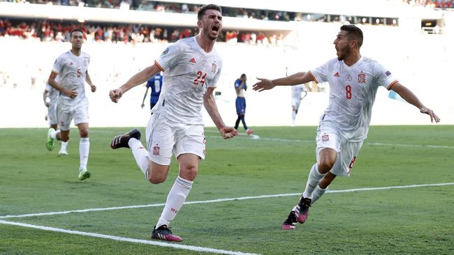 Spanyol berhasil lolos ke babak 16 besar usai menang 5-0 atas Slovakia di Euro 2020 (Euro 2021).