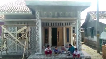 HABISKAN RATUSAN JUTA UNTUK BANGUN RUMAH MEWAH
