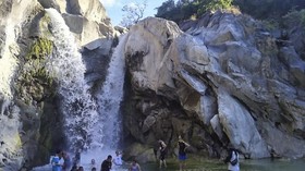 Air Terjun Berkhasiat Tempat Mandi Para Dewi di Sembalun