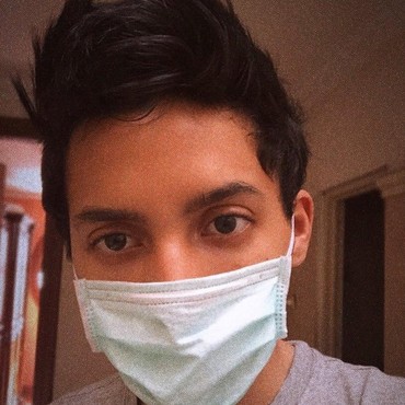 Ungkapan Kesedihan Aron Ashab Atas Meninggalnya Nakes di Wisma Atlet