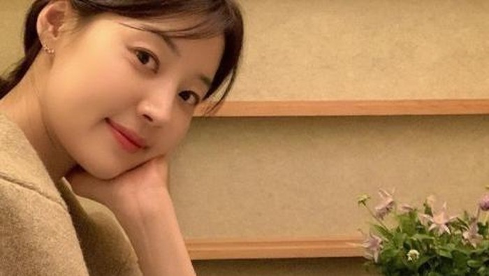 Fakta-Fakta Han Ji Hye, Aktris Cantik yang Hamil Anak Pertama Setelah 10 Tahun Pernikahan