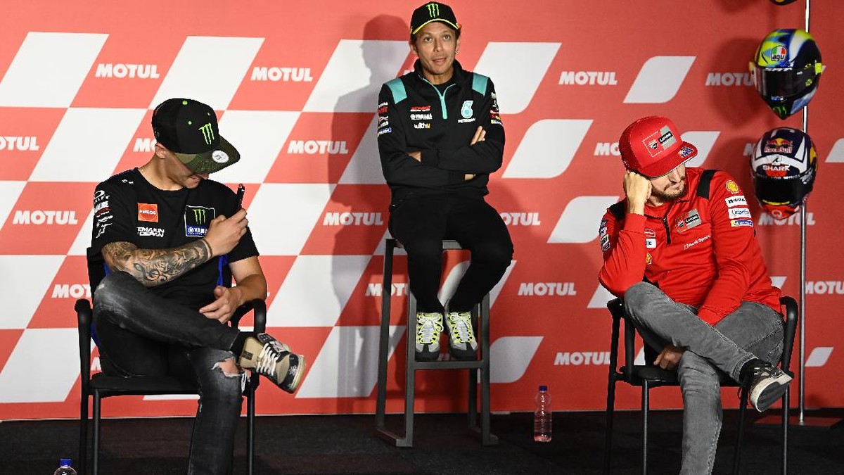 FOTO: Senyum Valentino Rossi Jelang MotoGP Belanda 2021