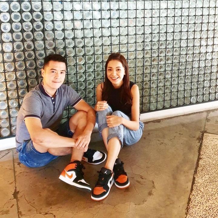 <p>Bukan cuma terlihat romantis, Maya Septha juga terlihat semakin awet muda. Ia tampil manglingi dengan penampilan lebih <em>fresh</em>. Apalagi ketika memakai <em>outfit sporty</em> saat berolahraga bareng suami. (Foto: Instagram: @mayaseptha7)</p>