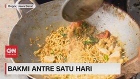 VIDEO: Bakmi Antre Satu Hari