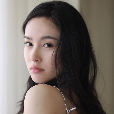 Nong Poy, Transgender Tercantik di Dunia Akan Dinikahi Anak Konglomerat