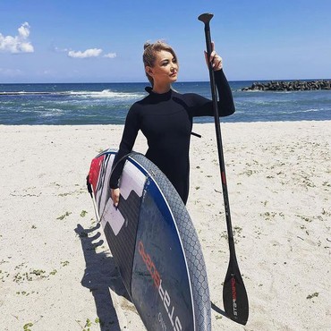 Liburan ke Bali, Maria Ozawa Senang Baru Pertama Kali Sedekah