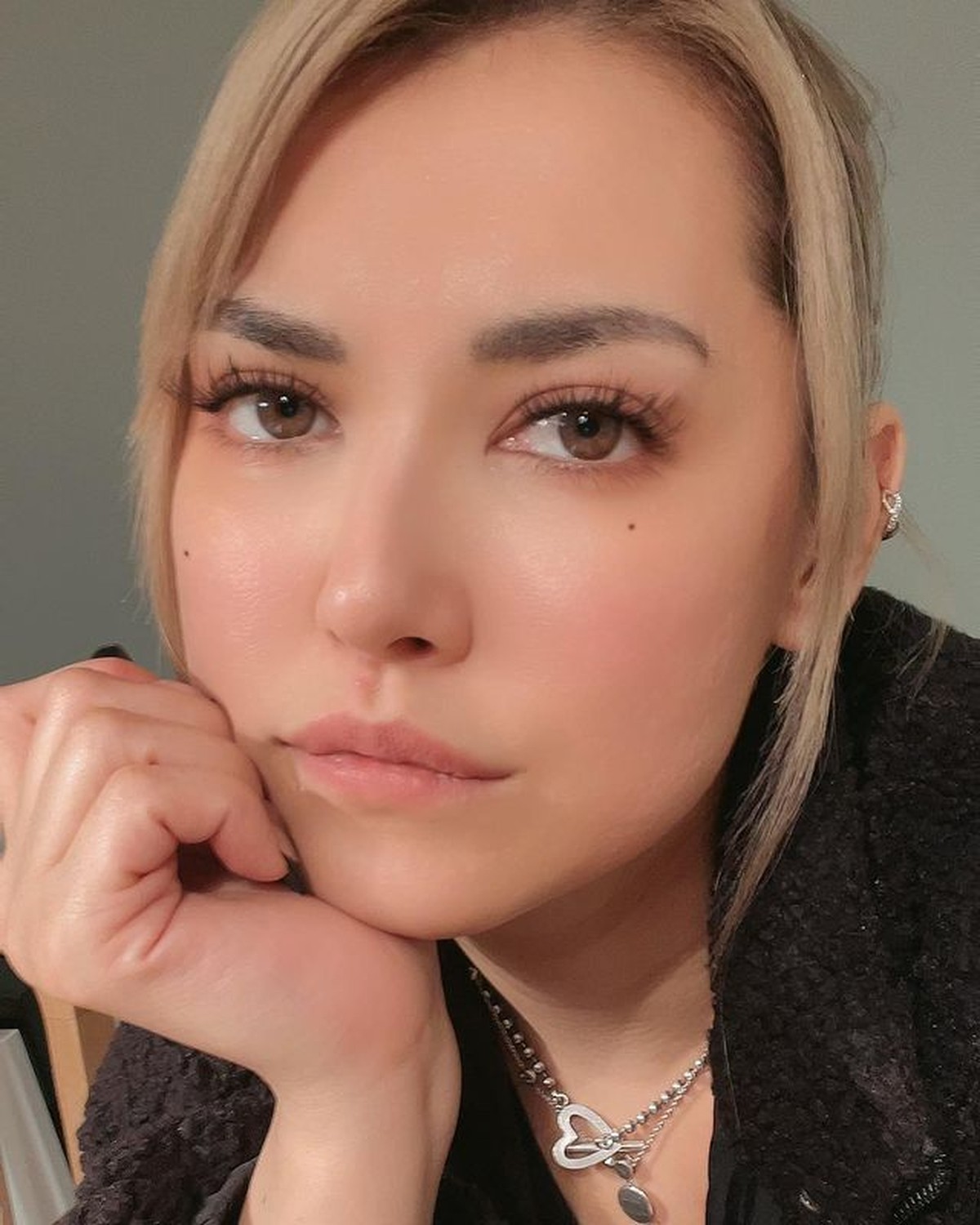 Maria Ozawa atau Miyabi bikin heboh karena mengatakan akan ke Indonesia dan ingin ketemu Vicky Prasetyo&period; Yuk intip potret terbarunya&excl;