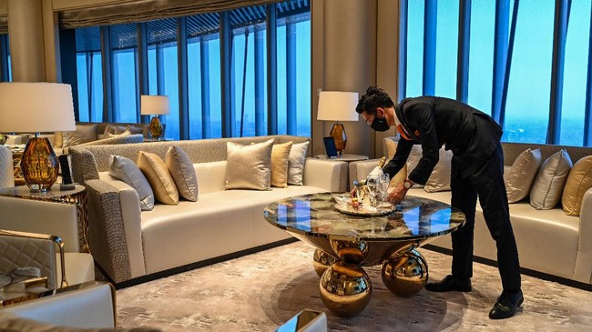 FOTO: Menuju Puncak Gemilang Hotel Tertinggi di China