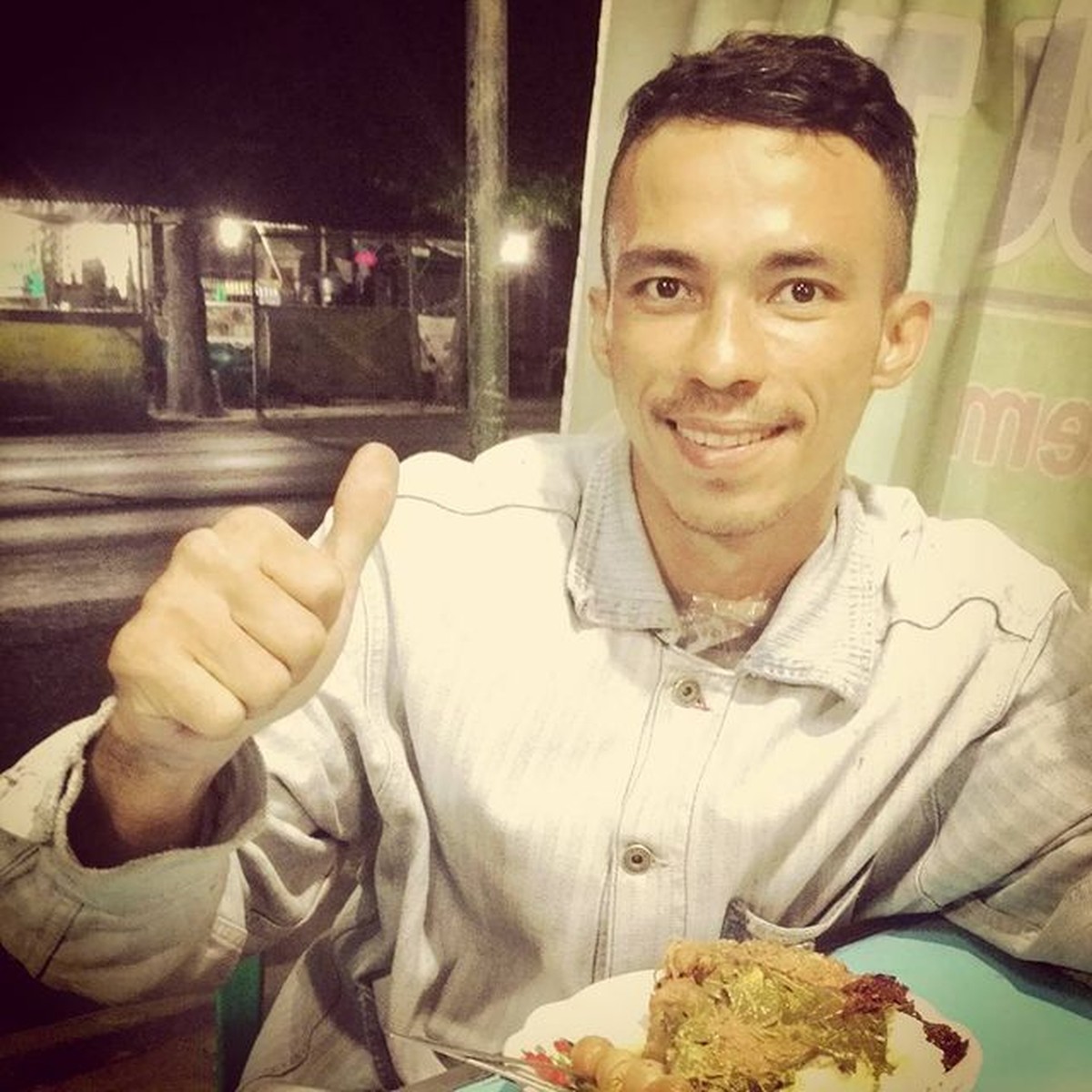 Kabar mengejutkan datang dari mantan suami Wulan Guritno&comma; Attila Syach diduga jadi pelaku KDRT&period; Yuk intip sosoknya&excl;