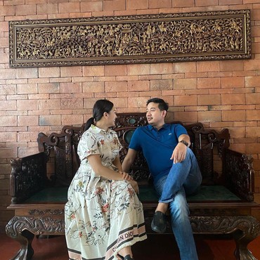 Tata Janeeta Melahirkan, Wajah Bayi Banjir Pujian