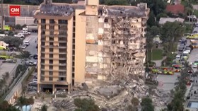 VIDEO: Detik-detik Apartemen Ambruk di Florida
