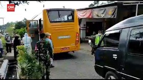 VIDEO: Melayat Tetangga Meninggal, 32 Warga Terpapar Covid-19