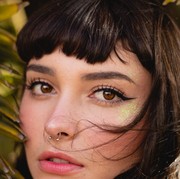 Mata Cetar ala Doll Eyes Makeup Look, Ternyata Cuma Butuh Dua Produk Ini!