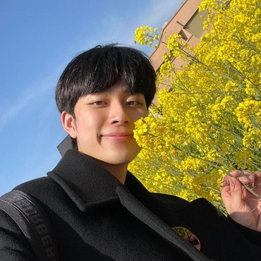 Tanpa Terciduk, Yoo Seon Ho dan Shin Eun Soo Sudah Pacaran 3 Bulan