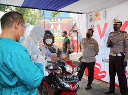 Layanan Vaksin COVID-19 di Bojonegoro Dikemas Drive Thru