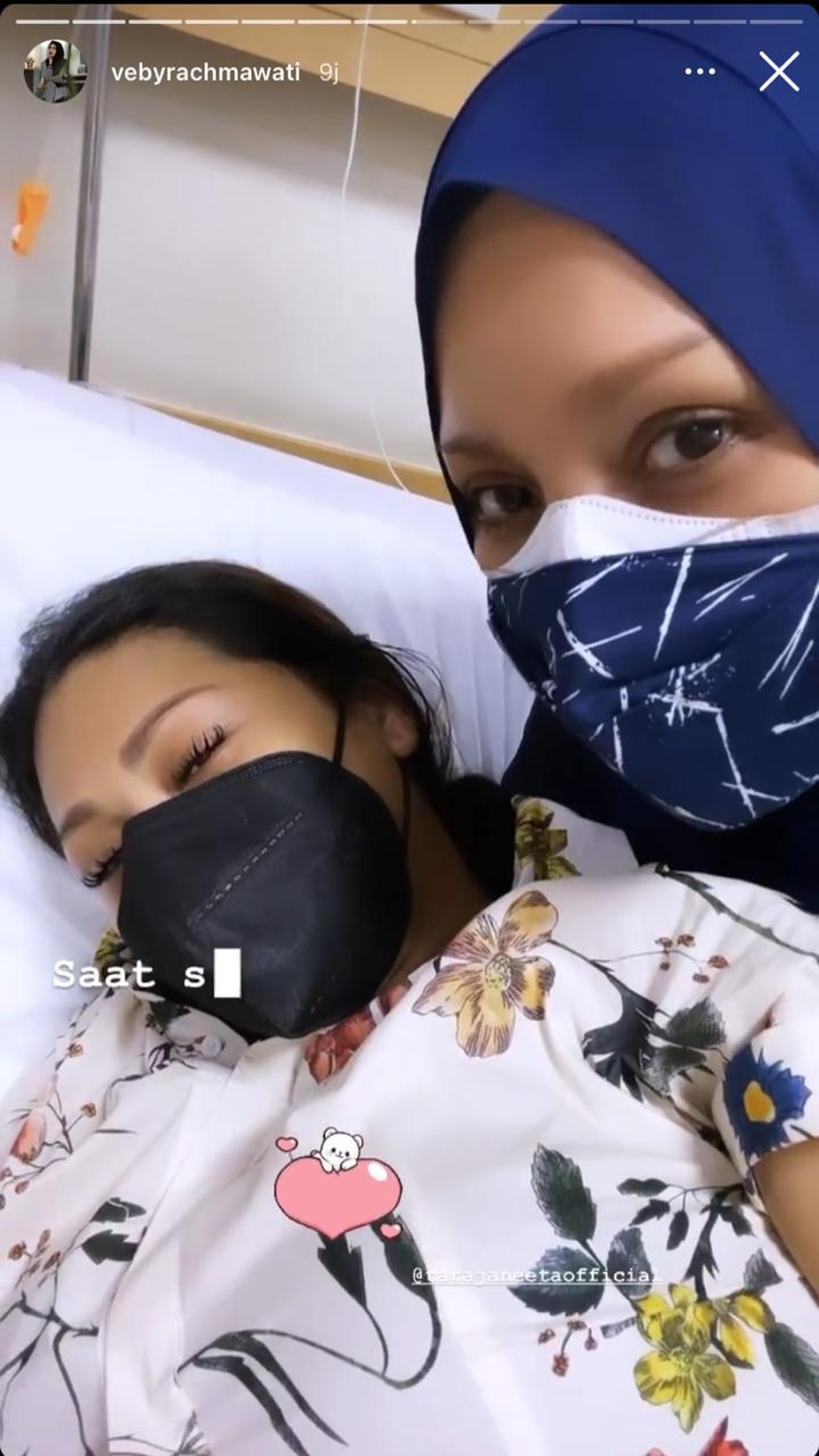 Tata Janeeta telah melahirkan putra pertamanya dengan Raden Brotoseno&period; Yuk kita intip detik-detik Tata lahiran&excl;