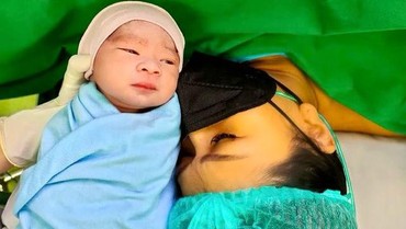 Arti Nama Anak Laki-laki Tata Janeeta dan Brotoseno