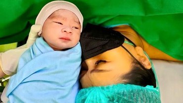 img-title Arti Nama Anak Laki-laki Tata Janeeta dan Brotoseno