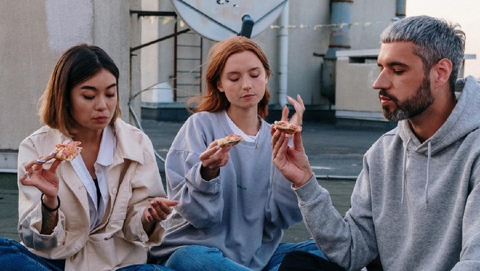 Bahaya Menyepelekan Telat Makan: Lebih dari Maag!