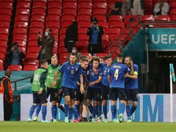 Shevchenko: Italia Bakal Tekan Inggris Habis-habisan