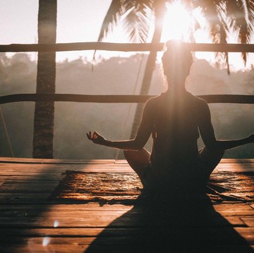 Atasi Anxiety, Inilah Manfaat Meditasi yang Perlu Kamu Ketahui
