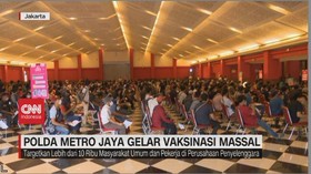 VIDEO: Polda Metro Jaya Gelar Vaksinasi Massal