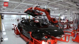 VIDEO: Tesla Recall Hampir 300 Ribu Unit Mobil di China