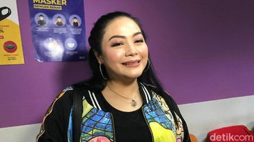 Istri Jalani Kerjaan Sampingan yang Jadi Wasiat Didi Kempot