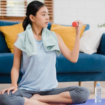 PPKM Darurat Rentan Bikin Panik, 5 Olahraga di Rumah Ini Bisa Bantu Mengatasi Stres