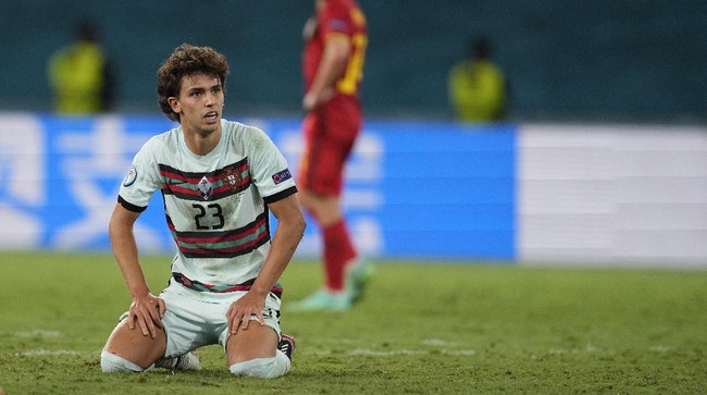 Cristiano Ronaldo diminta untuk memarahi Joao Felix setelah Portugal dikalahkan Belgia pada 16 besar Euro 2020.