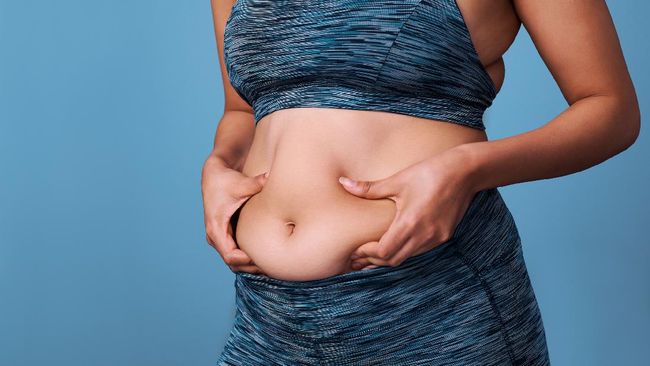 Ada sejumlah kebiasaan tak sehat yang bisa menyebabkan perut menjadi buncit. Berikut 7 penyebab perut buncit dan cara mengatasinya.