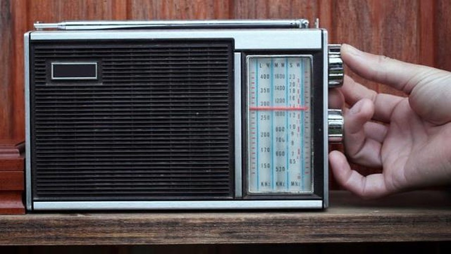 Ilustrasi Radio