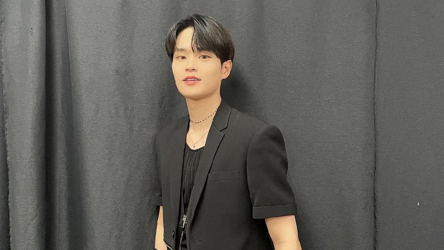 Lee Daehwi AB6ix
