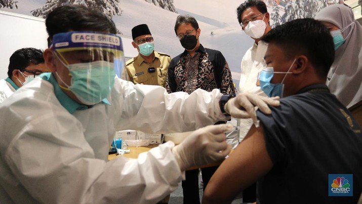 メモして！ インドネシアの子供の予防接種はシノバックとファイザーを使用が可！ COVID-19 | シノバック | ファイザー