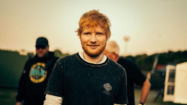 Ed Sheeran Buka Suara Soal Palestina hingga Macklemore di Panggung Konsernya